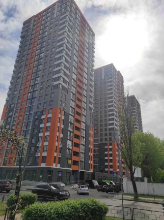 8 ПОВЕРХ‼️  1к квартира   ЖК Бережанський  м. Мінська - фото 1