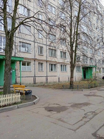 Продаж 3х кім квартири Київ вул Кубанської України (Маршала Жукова) 51 - фото 1