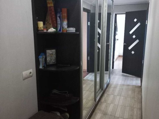 Продам 3-х кімн. кв-ру, Русанівка , Русанівський бул.9, (76000 у.е.) : Киев