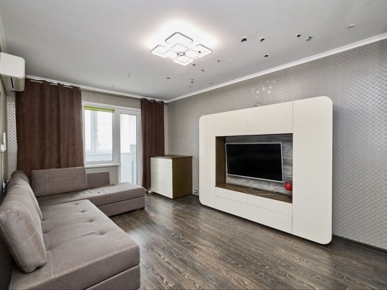 Продається 2-х кім. кв. з ремонтом Бальзака 16 А. Без комісії Київ