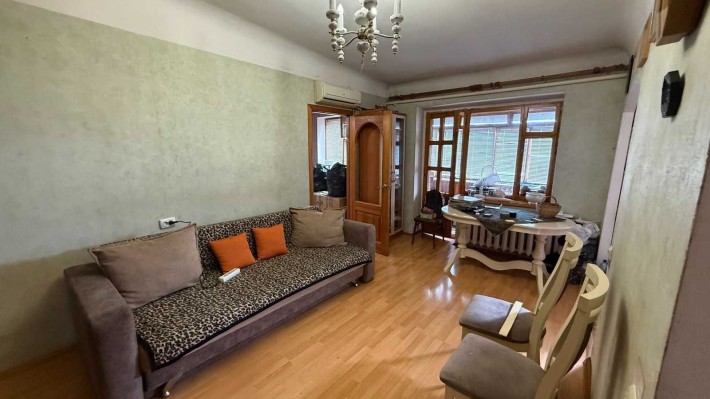 Продаж,Дарницький р-н 3к.кв Павла Чубинського 8а - фото 1