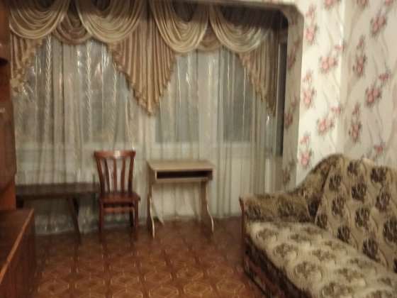 Продам 1-х пр-кт  Лісовий 9