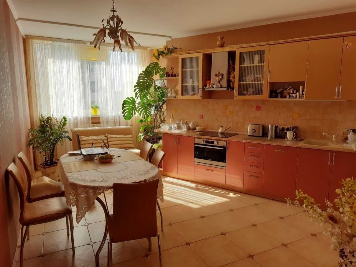 Позняки Осокорки Дарницкий продажа 2к 81м Княжий Затон Срибнокильская - фото 1