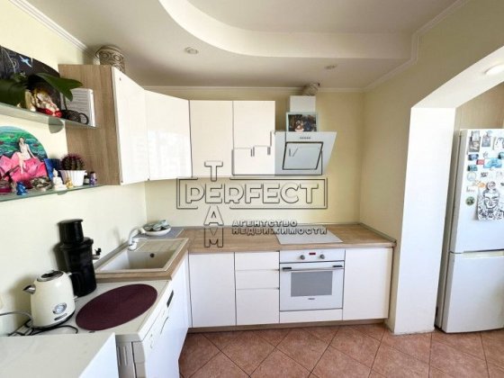 Продаж 3к квартири Княжий Затон 3 Киев