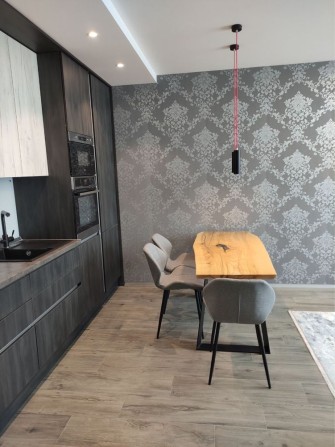 Продаж 1 к квартири з сучасним ремонтом! Максимовича М., 3! - фото 1