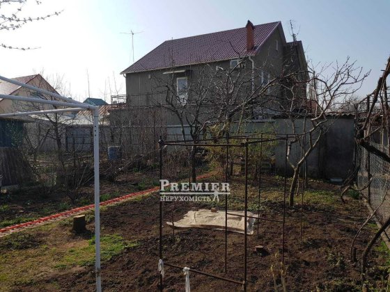 Дом 67 м2 с участком 4 сотки 16 ст Фонтана рядом Море