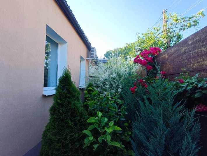 В продаже дом на два входа  район Салтовка напротив парка ,,Победы" - фото 1