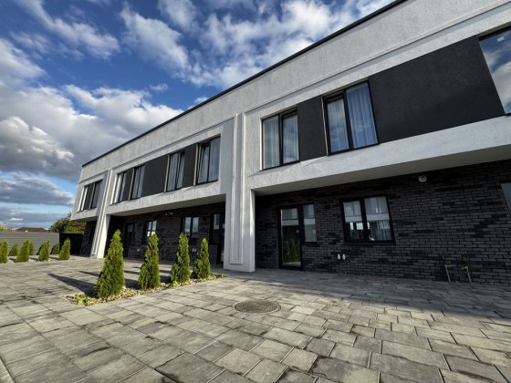 Продаж таунхаусу з ремонтом та меблями 83м2| П.Борщагівка| БЕЗ КОМІСІЇ Петропавлівська Борщагівка