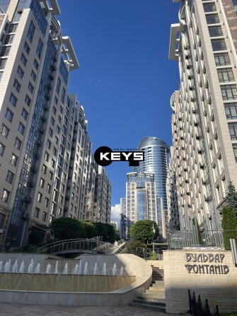 Продається 4-к.квартира ЖК Бульвар Фонтанів Саперне поле 3 - фото 1