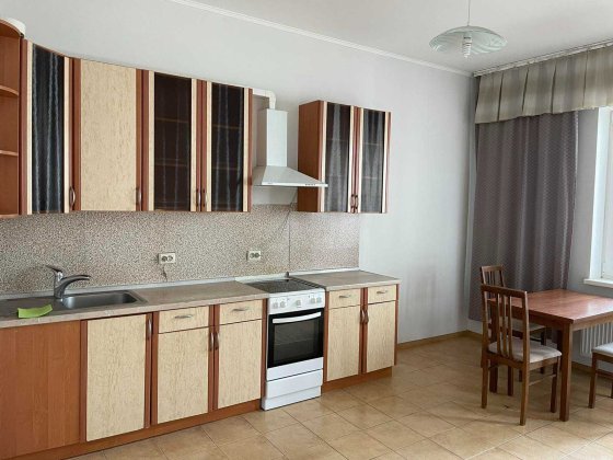 Продається 1-к кв. вул.Лаврухіна,12. Градинська, Радунська. ТРЦ Район Київ