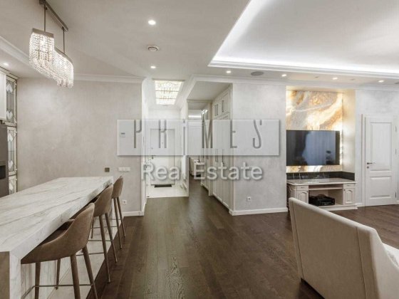 Продаж 4к квартири, ЖК Skyline, вул. Коновальця Євгена, 26а Київ