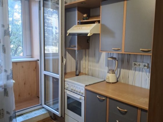 Терміново  продамо 4 кімнатну квартиру на масиві Райдужний Киев