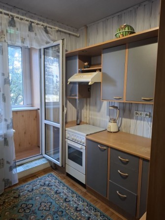 Терміново  продамо 4 кімнатну квартиру на масиві Райдужний - фото 1