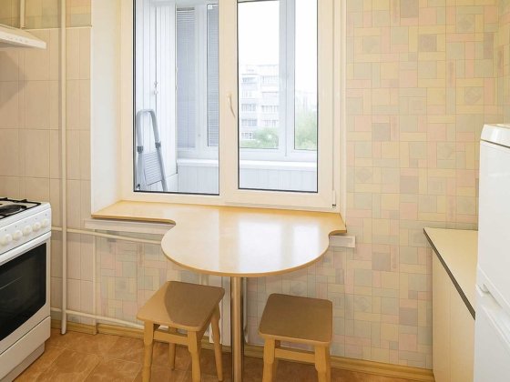 Продаж 1 кімнатної квартири Андрія Малишка буд. 27 метро Чернігівська Київ