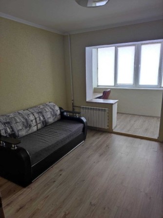 Простора 3-кімнатна квартира 80 м² вул. Олександри Екстер 10/87 - фото 1
