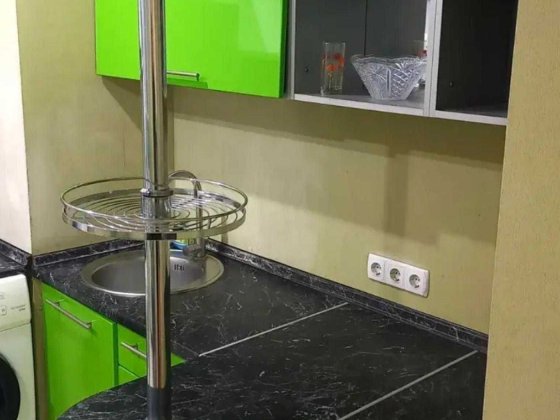 Продається 2к.квартира, Автозаводська 21А Киев