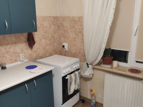 Продам 1- комн.возле метро,Оболонский проспект Киев