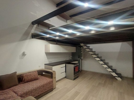 Продам власну квартиру на Троєщині, євроремонт, техніка, меблі Київ