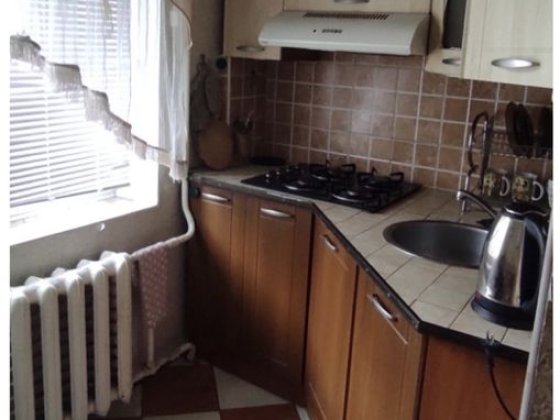 Продається 1 к квартира метро дарниця,розстрочка,кредит,газ,меблі Київ