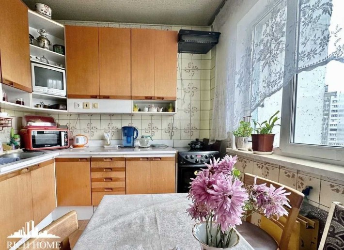 Без %. вул.Заболотного. Продаж 3к квартири біля метро Теремки, 75 м2 - фото 1