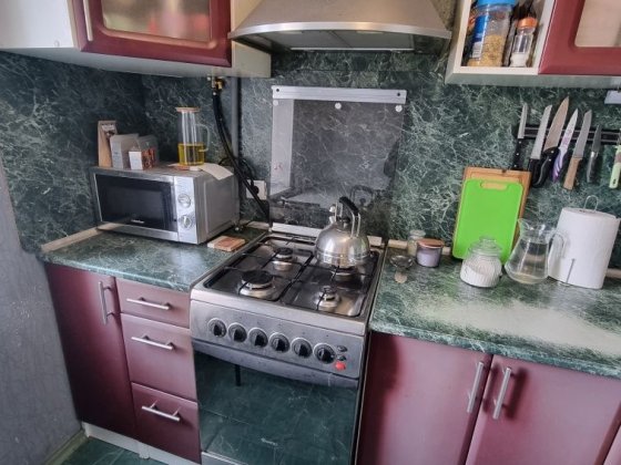 Без комісії! Продам 1-кім Харківське шосе 51б Київ