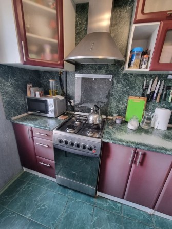 Без комісії! Продам 1-кім Харківське шосе 51б - фото 1