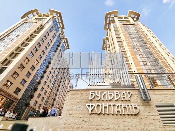Продаж 3к квартира 105м2 Бульвар Фонтанів Іоанна Павла II Печерськ Киев
