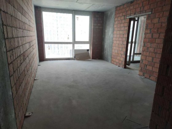 Продам новую квартиру в Киеве на Заречной 6 корпус 3. Киев