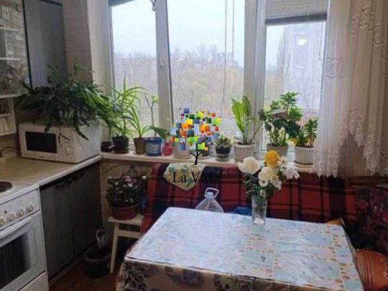 Продаж 2к квартири Червоной Калини 3 Київ