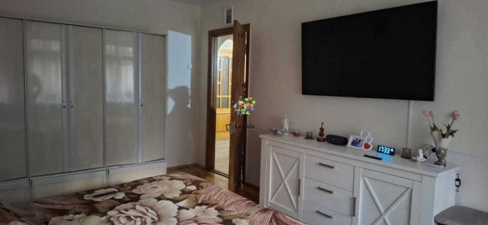 Сталинка Продаж 3к. квартири Автозаводська 27в - фото 1