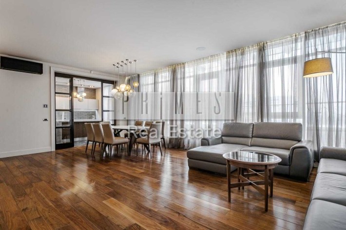 Продаж видового пентхаусу, ЖК Бульвар Фонтанів, вул. Саперне поле, 3 - фото 1