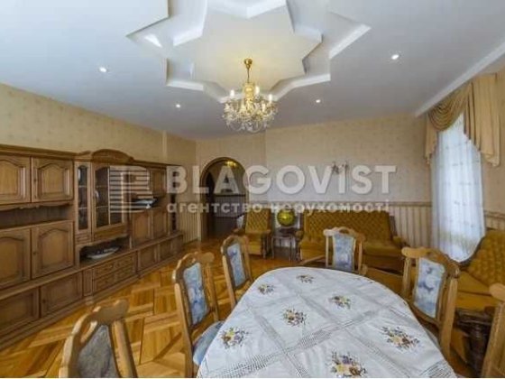 Печерськ! Продаж 4-к квартири на Ковпака, 17