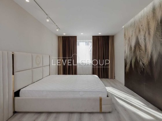 Стильна 3-х к квартира в самому серці Оболоні   ЖК “Obolon Residences” Киев