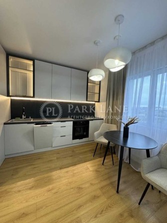 продаж квартири 1 км ремонт вул. Трутенко 24б ЖК Нова Англія - фото 1