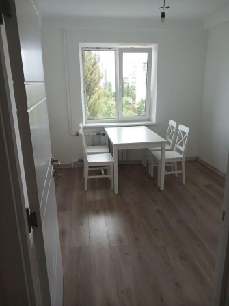 Продам 3-кімнатну квартиру Оболонський р-н, Оболонь EN - фото 1