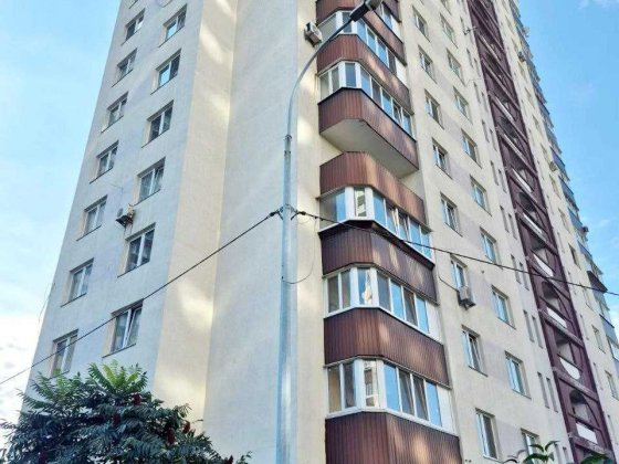 метро Черниговская.ул.Бородина 6А.Качественный дом.