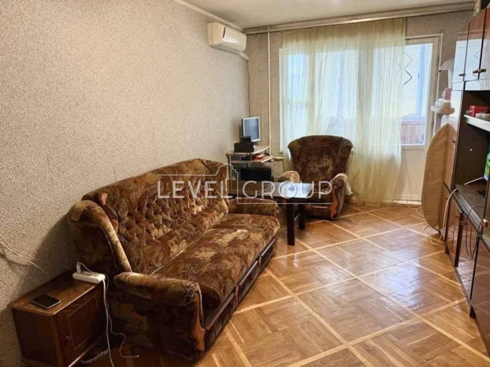 Продам 3 кім квартира вул. Прирічна,17 метро Мінська ,Оболонь - фото 1