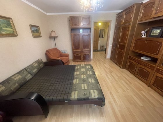 Продаж 1кімн.кв.  біля МЕТРО,  з 2-ма заскленими балконами Київ