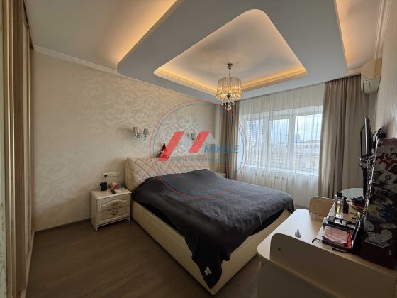 Без% 3к 90м2 вул. Тарасівська 36-А м. Олімпійська Університет Киев