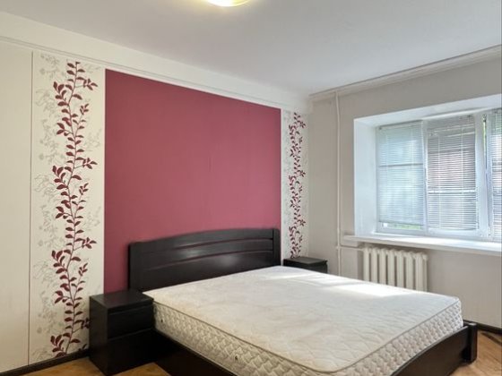 Русанівка, Березняки продаж 2х кімнатної Русанівська набережна Киев