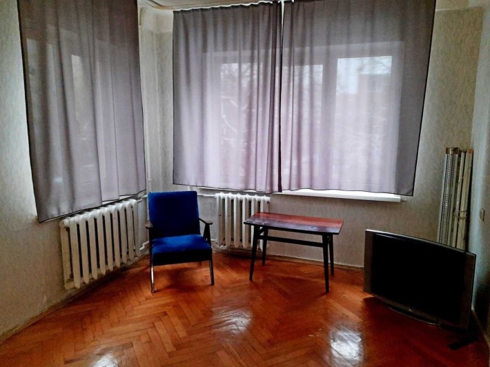 БЕЗ КОМІСІЇ м.Васильківська Продам 2кв. вул. З.Бутенко (Сеченова) 10/2 - фото 1