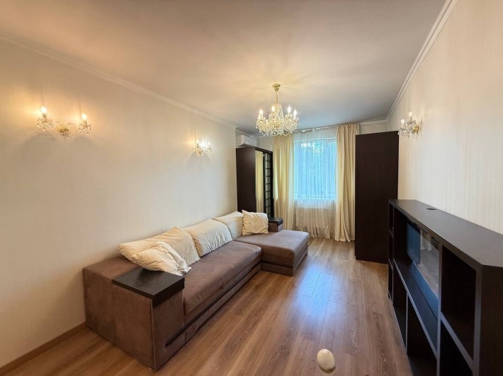 Продаж світлої 2к Феодосійська 1а 2 поверх Деміївська Голосієво - фото 1