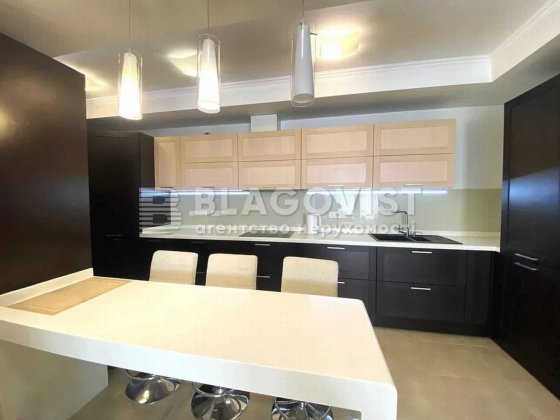 11пов 140м Кловський узвіз, 7а Киев