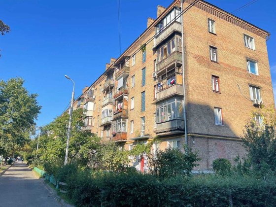 Продаж 2 квартири, Сергієнка, Дарницька площа, метро Чернігівська Київ