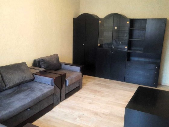 Продаж 3к на шосе Харківське, 146 Киев