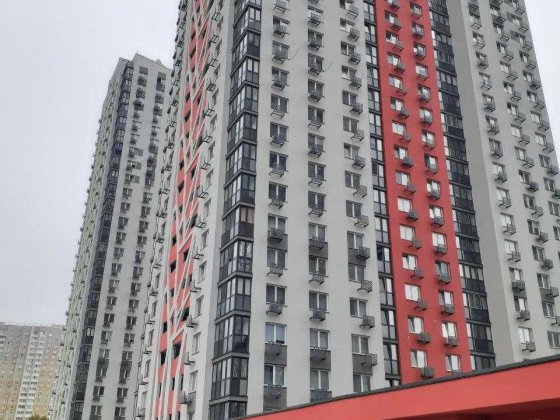 Продаж 3-к площа 92 кв.м в новому будинку Троєщина вул. Закревського Київ