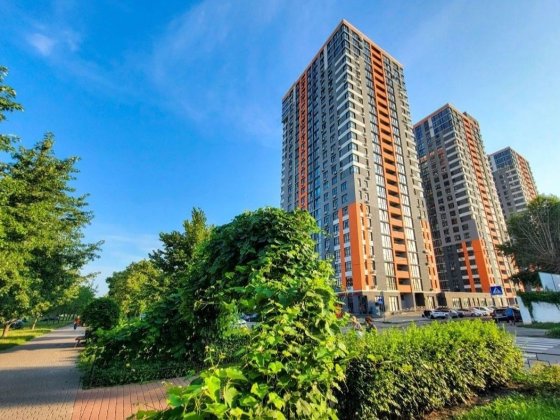 Продам 2-х комнатную квартиру 67м.кв.,ЖК БЕРЕЖАНСКИЙ., 8 СЕКЦИЯ. Киев