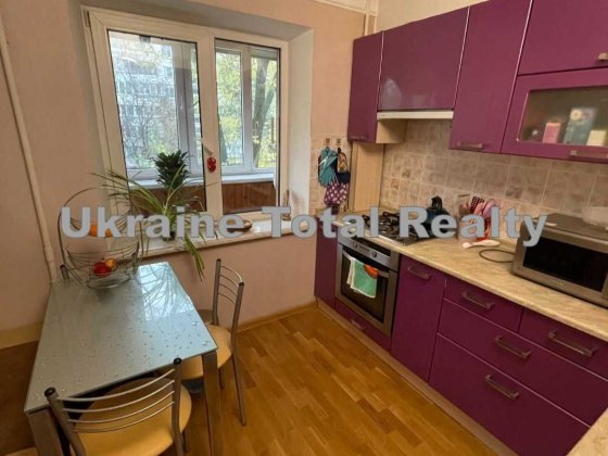 Лісовий масив! Велика 3 кімнатна квартира 72м2! Вул Шолом-Алейхема 20 Киев