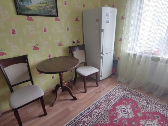 Квартира 80 м.кв.заходи и живи Киев