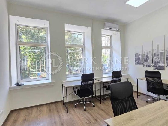 ТОП-пропозиція! Центр Майдан Софіівська пл., Малая Житомирська 16/3 Киев